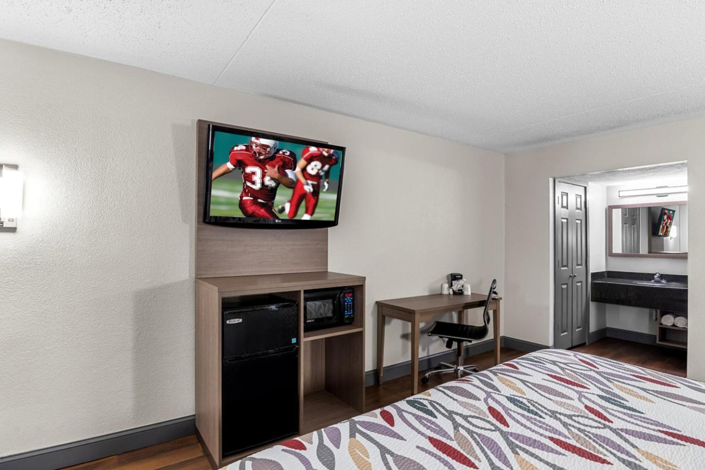Red Roof Inn Richmond - Airport Sandston Bagian luar foto